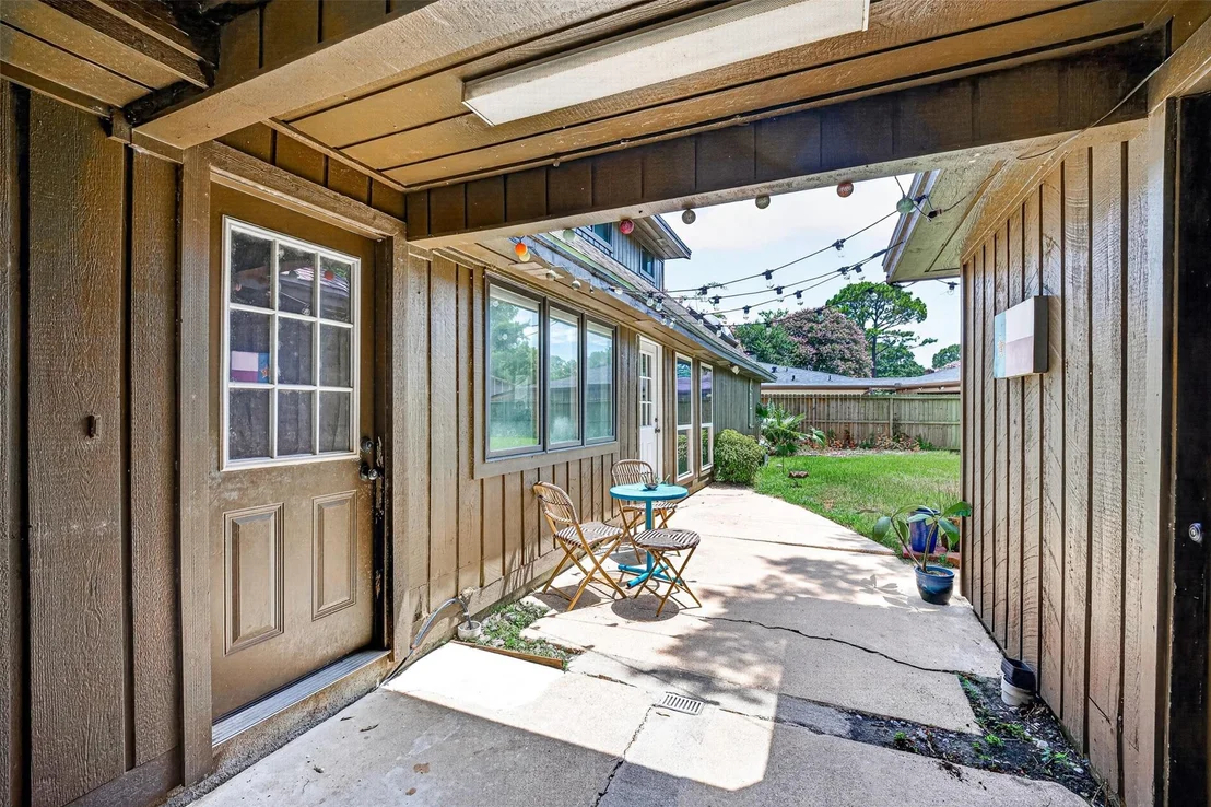 Photo of 4114 Willow Hill Drive
