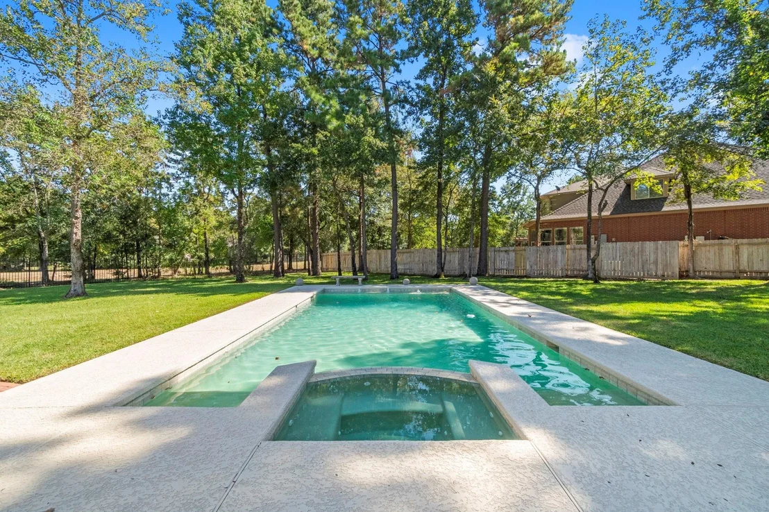 Photo of 6 Marquise Oaks Place