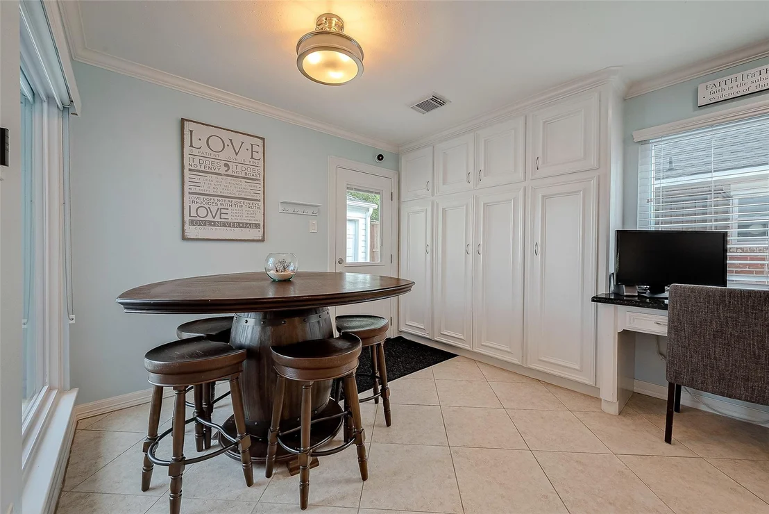 Photo of 2123 Rosefield Drive