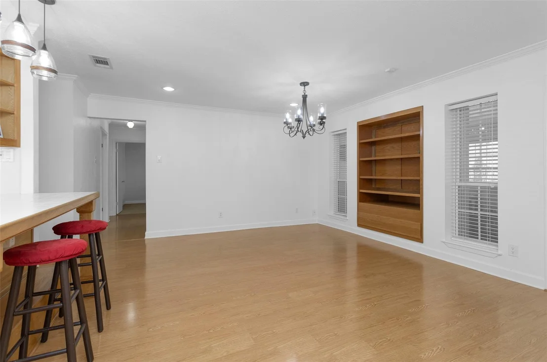 Photo of 227 Crest Hill Drive