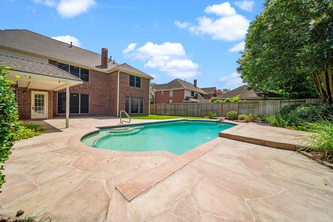 Photo of 1808 Brookside Drive