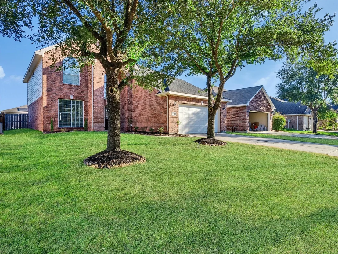 Photo of 20763 Oakhurst Park Drive