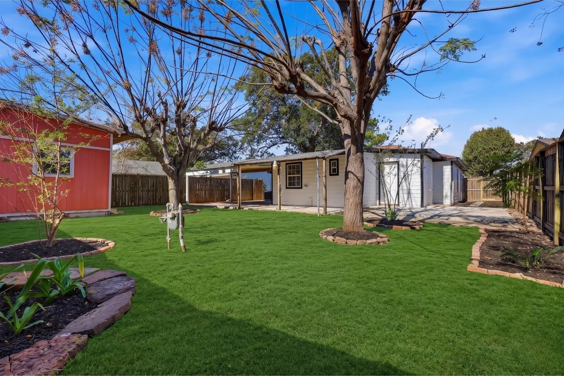 Photo of 2716 Windsor Lane