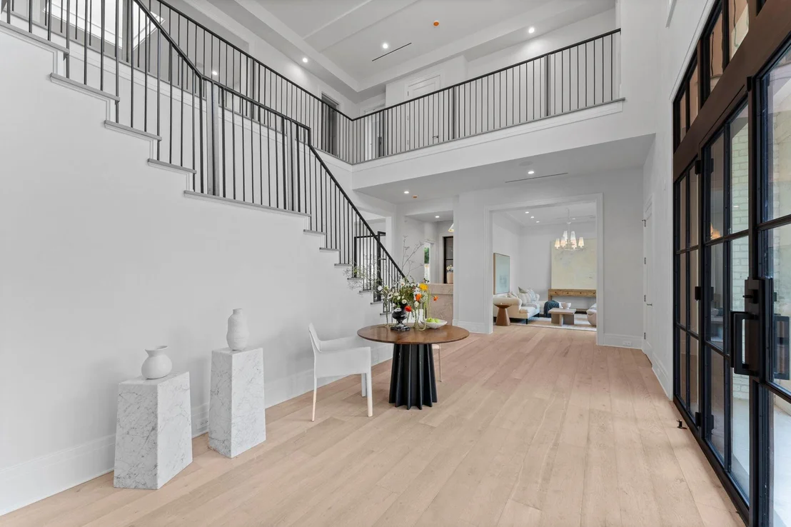 Photo of 3653 Chevy Chase Drive