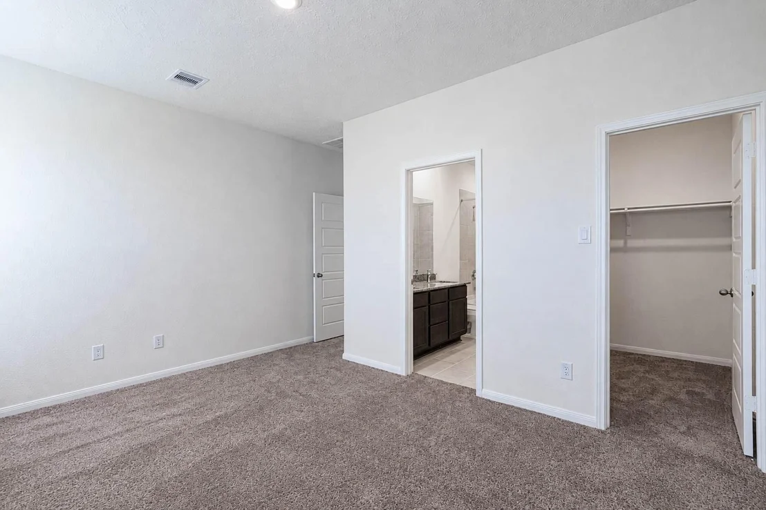 Photo of 3034 Cronus Way