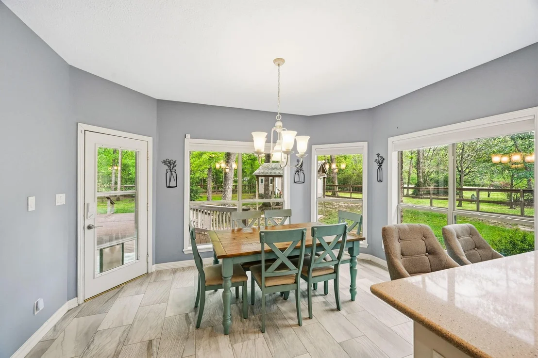 Photo of 11995 White Oak Crossing