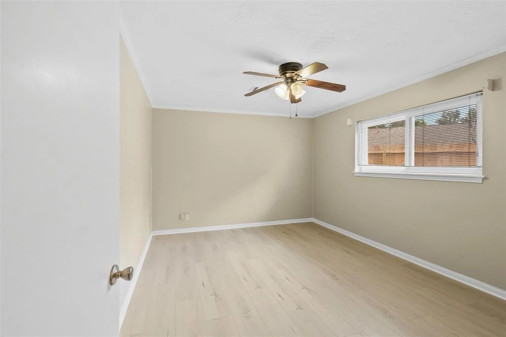 Photo of 3315 Crestdale Drive