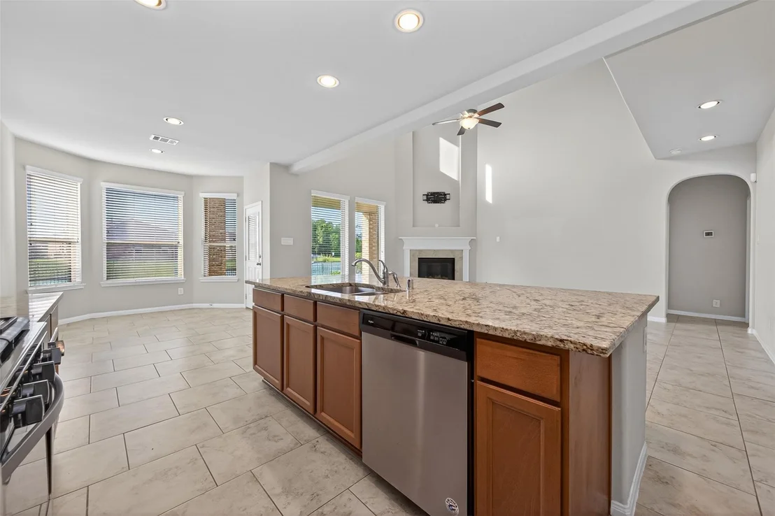 Photo of 3795 Lake Bend Shore Drive