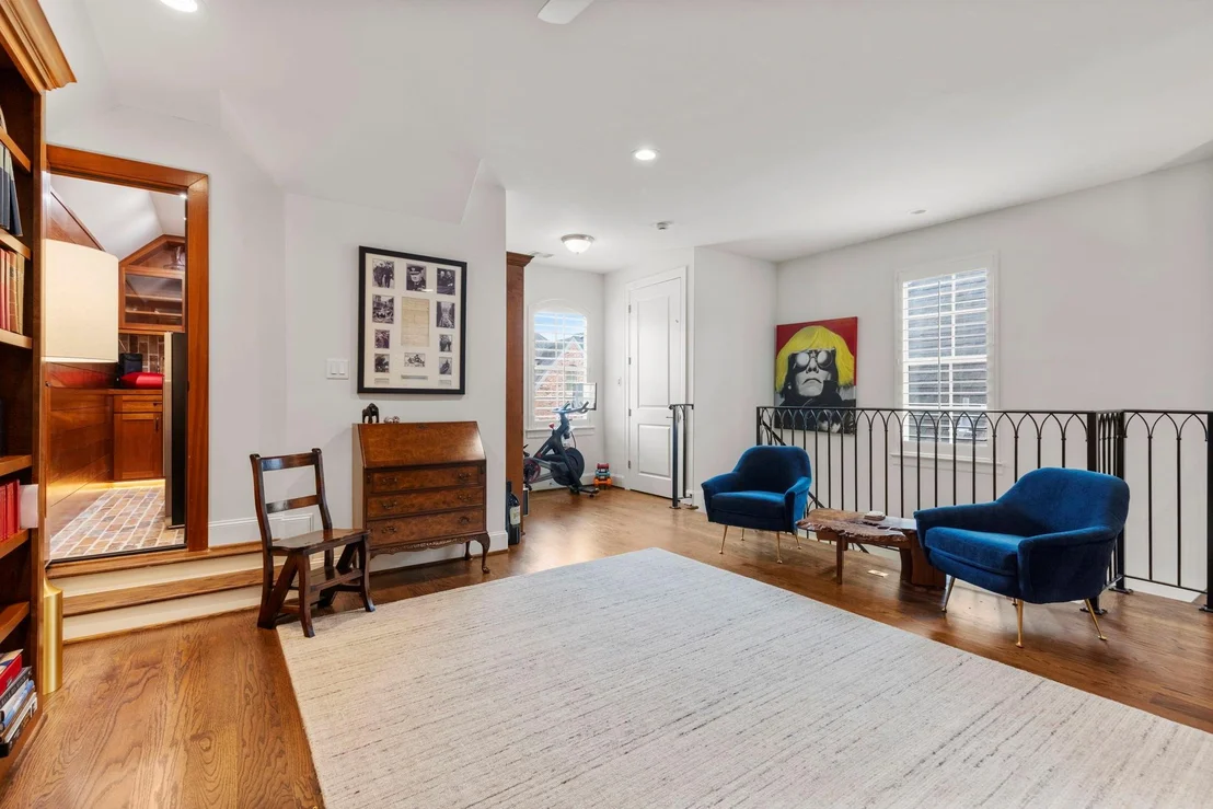 Photo of 103 Gateway Park Place
