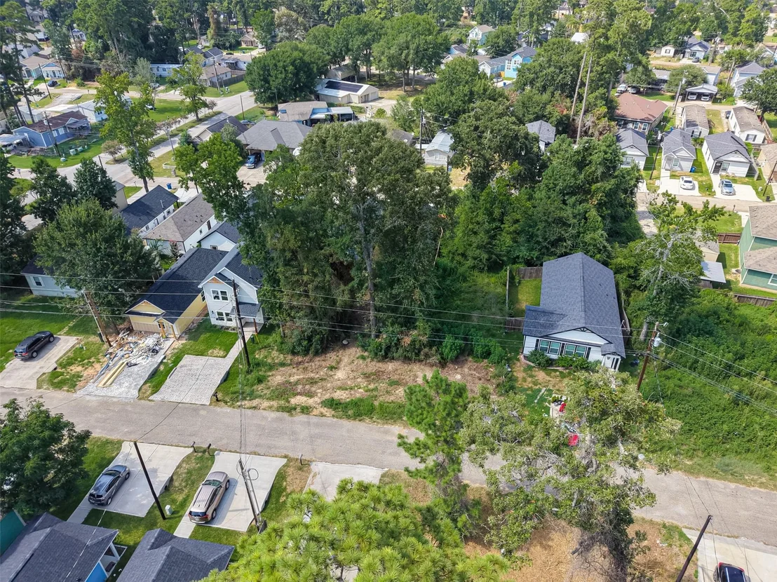 Photo of 16716 E Ivanhoe