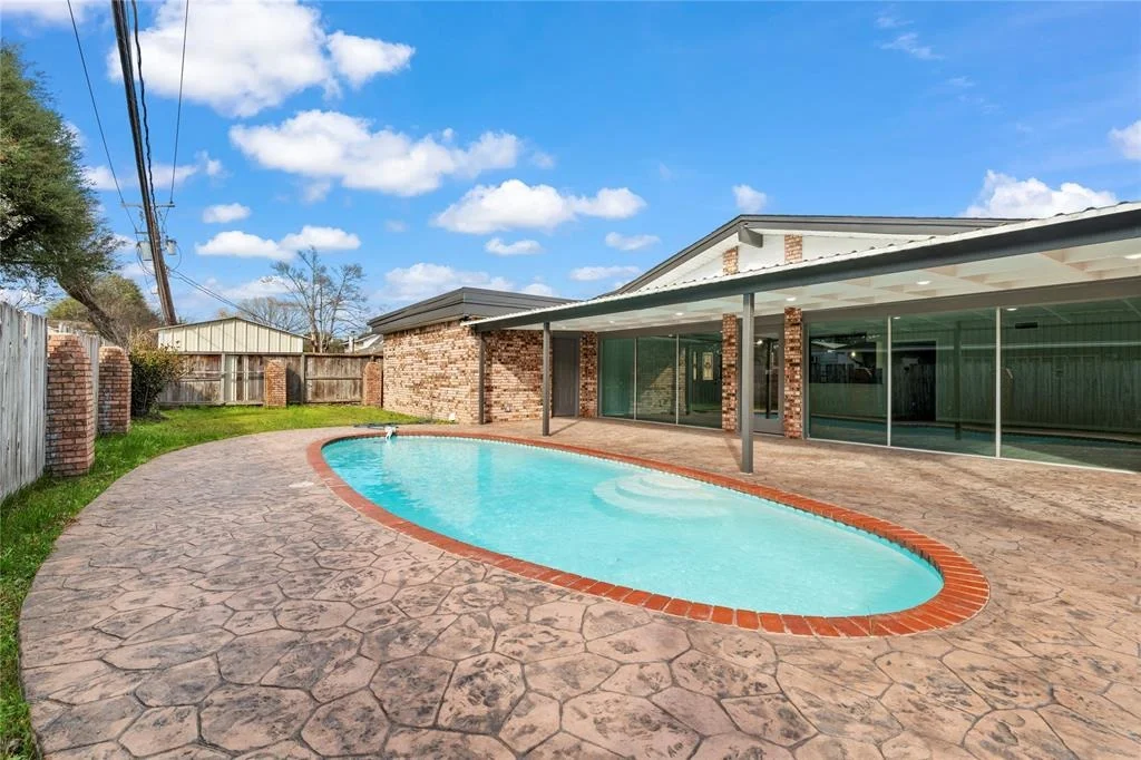 Photo of 8414 Glenloch Drive