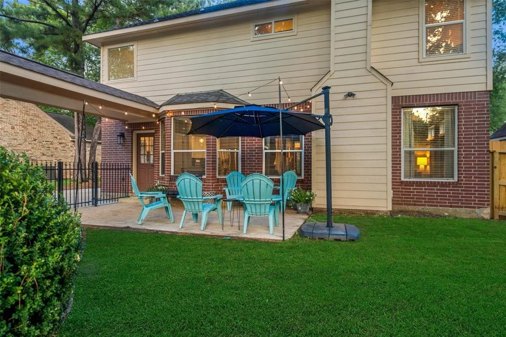 Photo of 19 Canoe Birch Place
