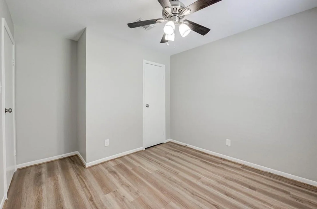 Photo of 34 N Circlewood Glen