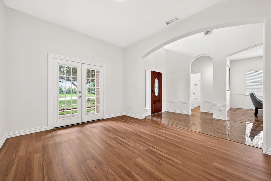 Photo of 7402 Heron Lakes Drive