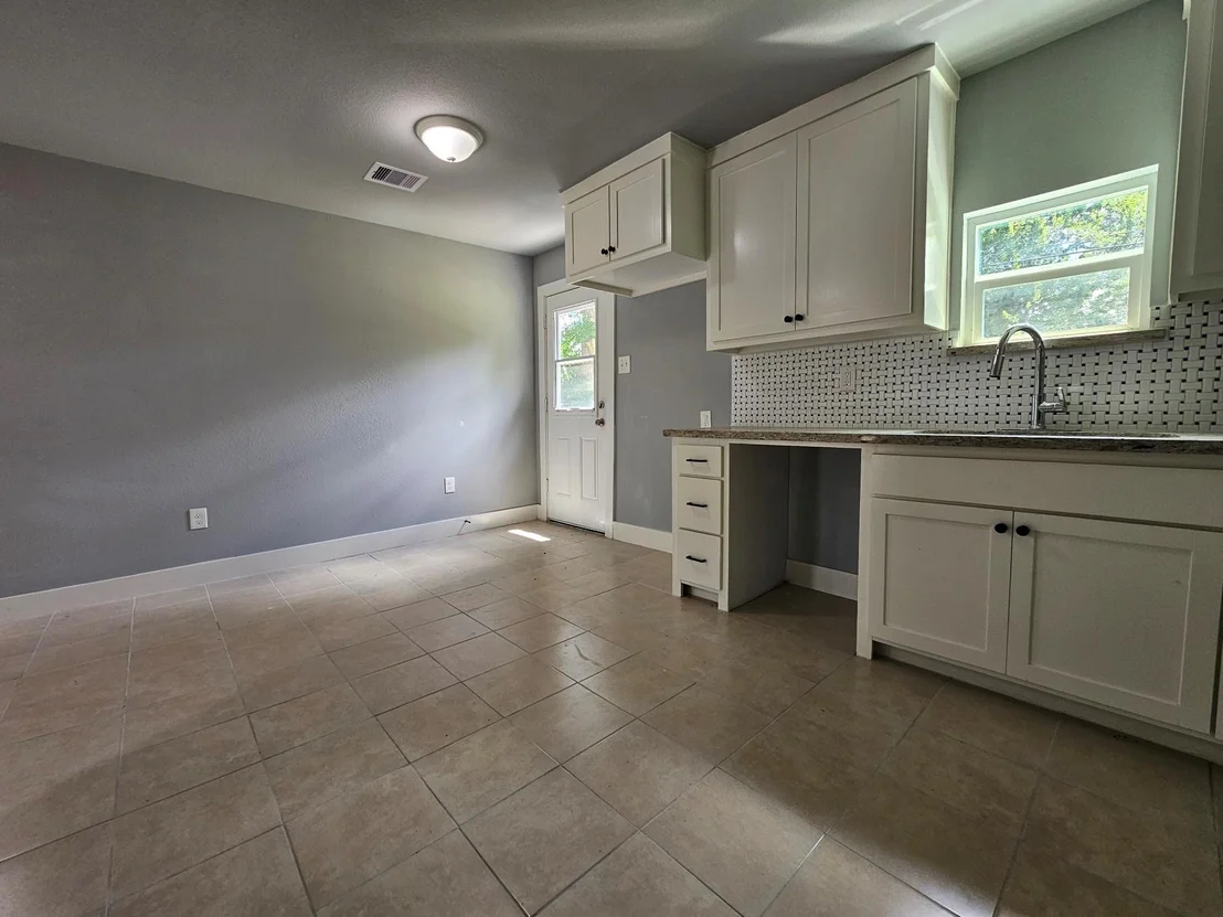 Photo of 2129 Raspberry Lane