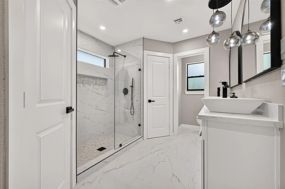 Photo of 15103 Plaza Libre Drive