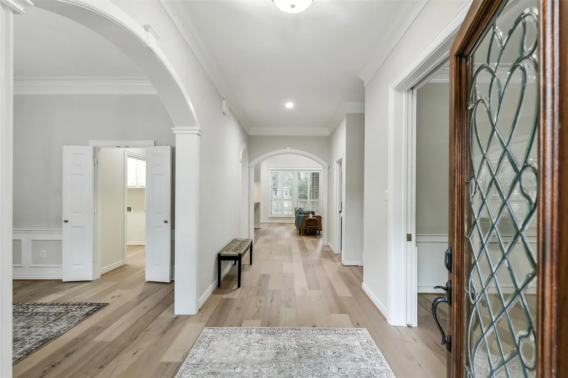 Photo of 11 Cypress Lake Place