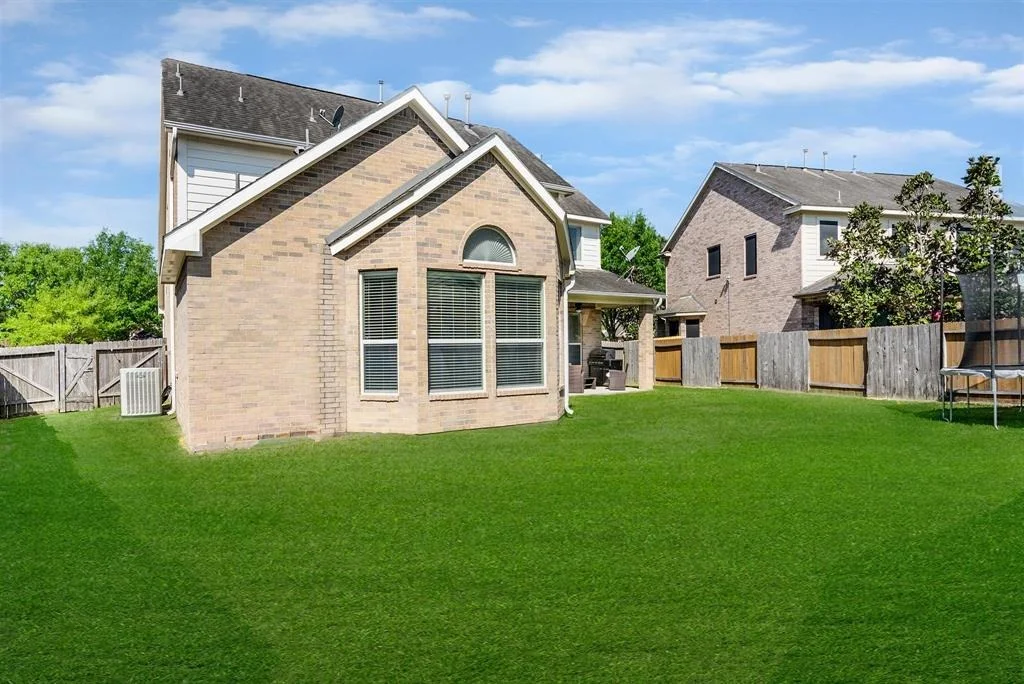 Photo of 25242 Hamden Valley Drive