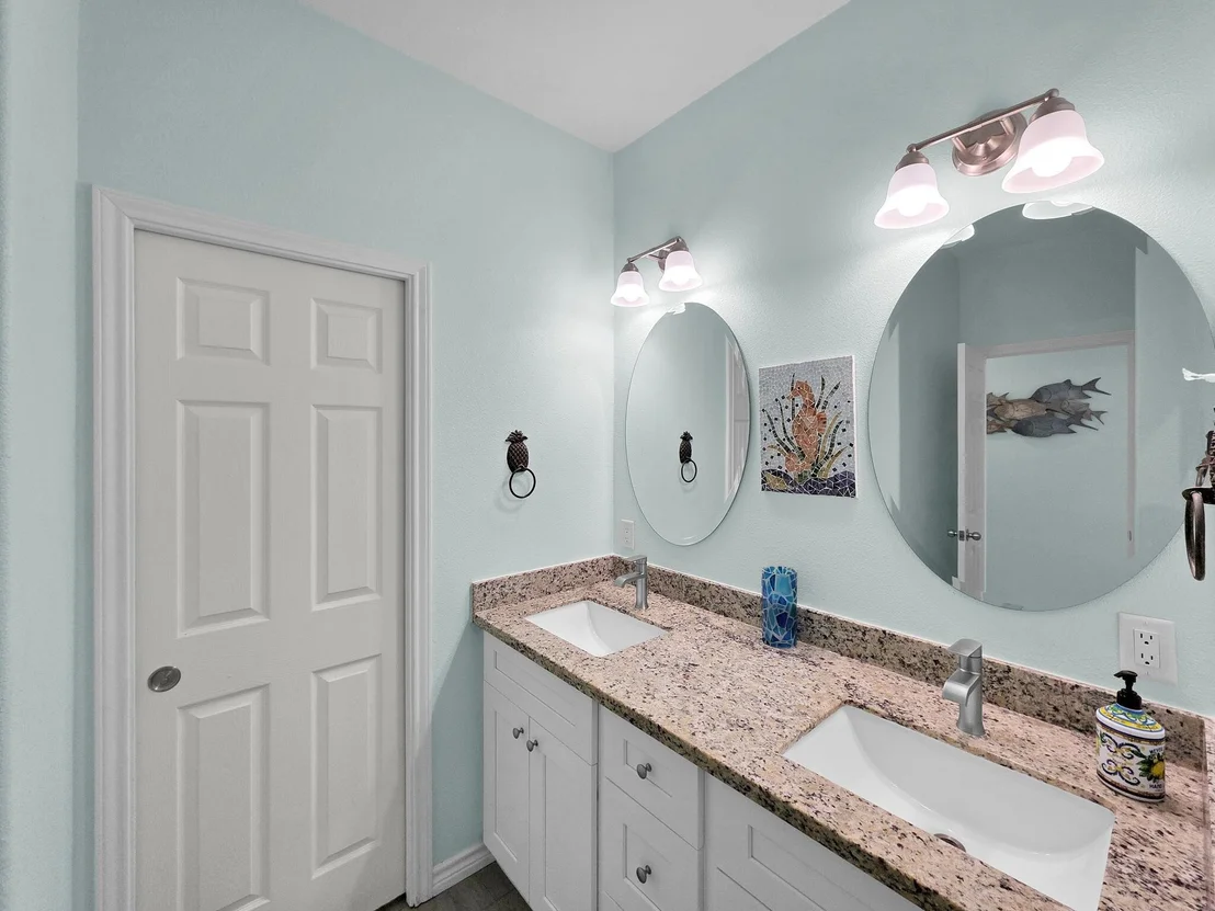 Photo of 1120 Alex Drive
