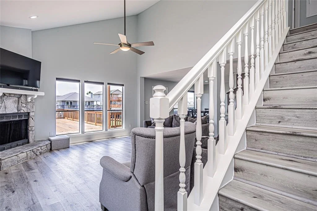 Photo of 301 Commander Drive
