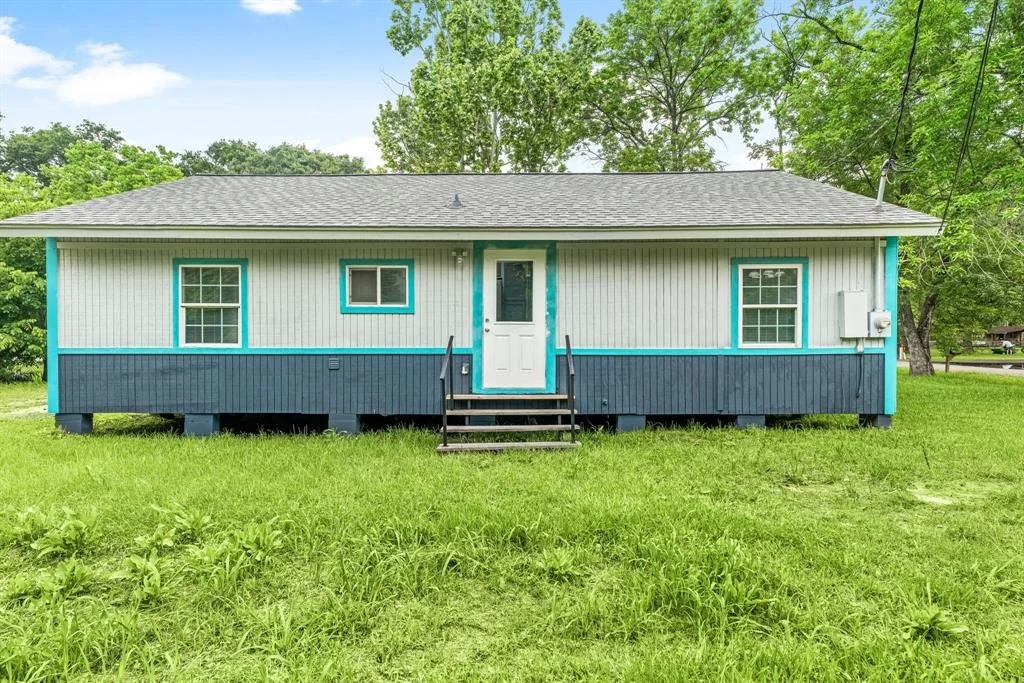 Photo of 28218 Autumn Lane