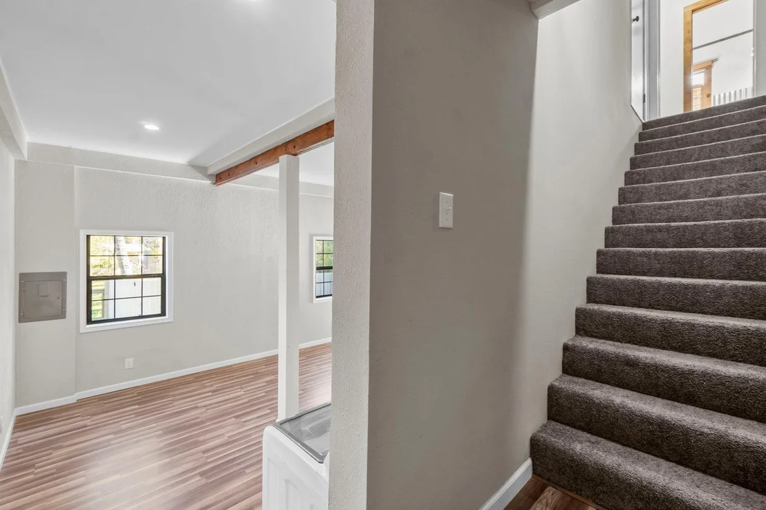Photo of 326 Timberline Drive