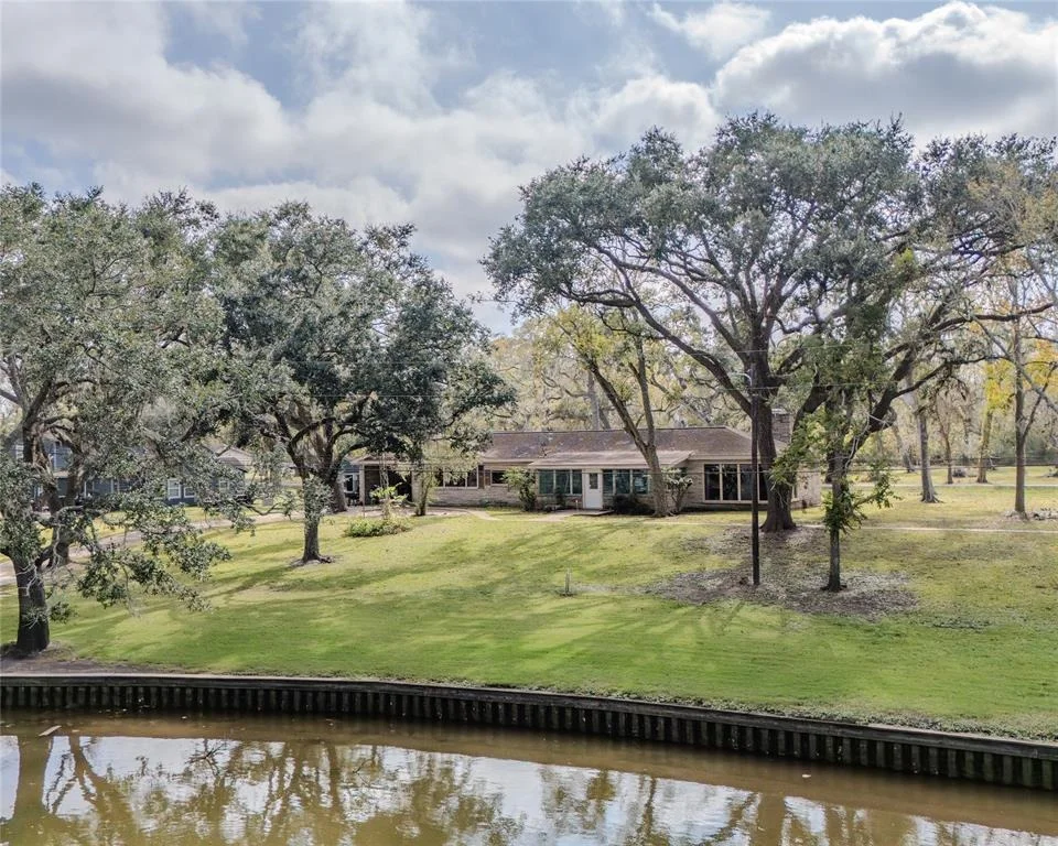 Photo of 664 County Road 297