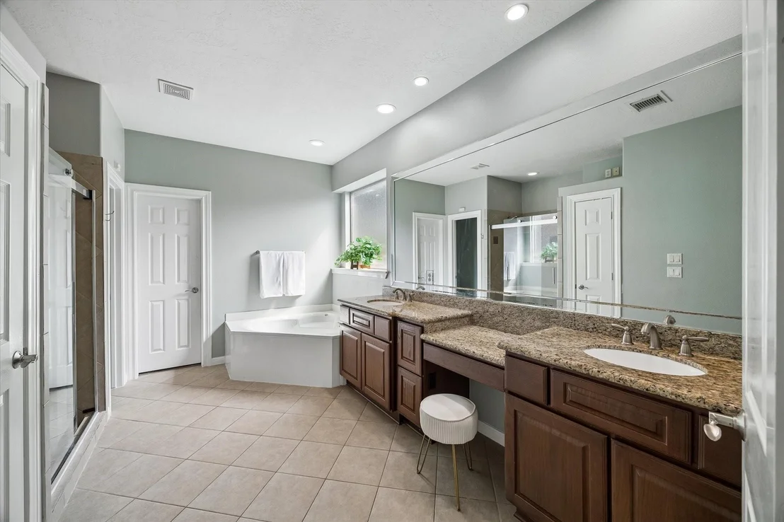 Photo of 15410 Stone Gables Lane
