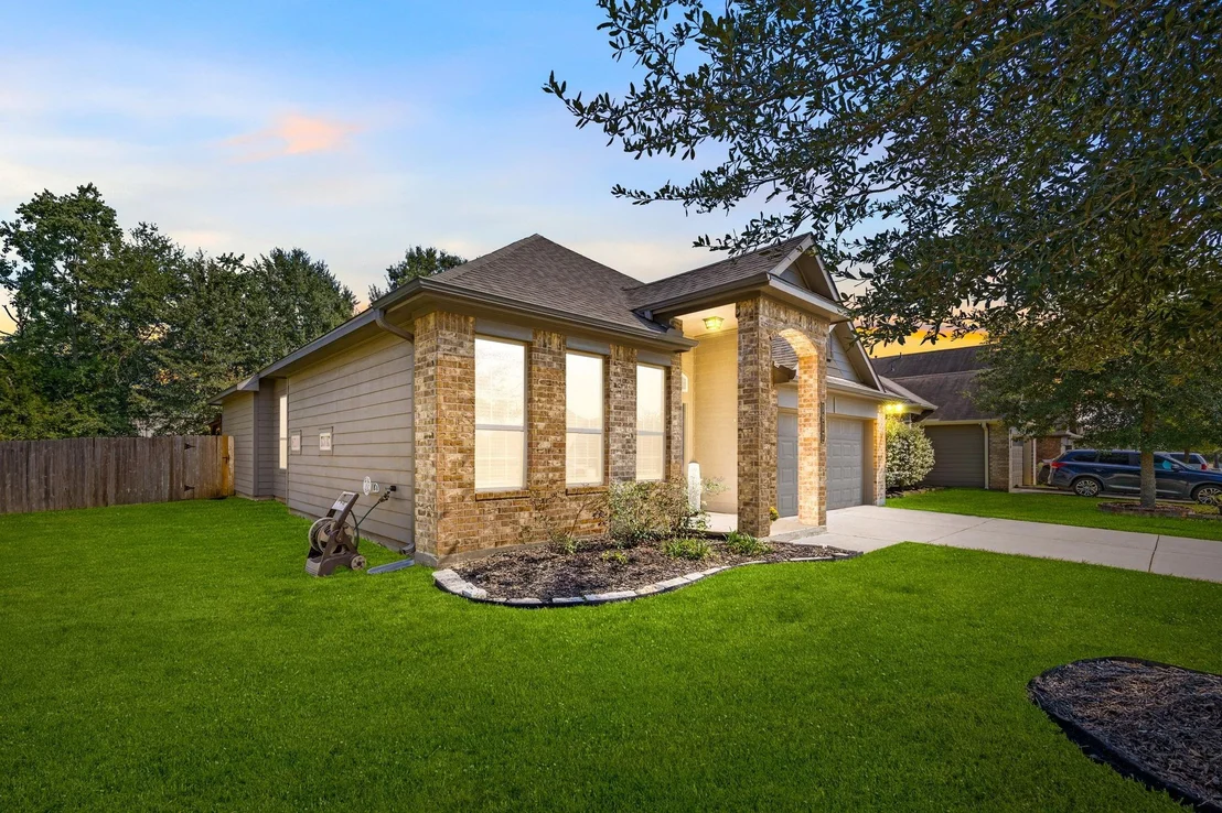 Photo of 1917 Briar Grove Drive
