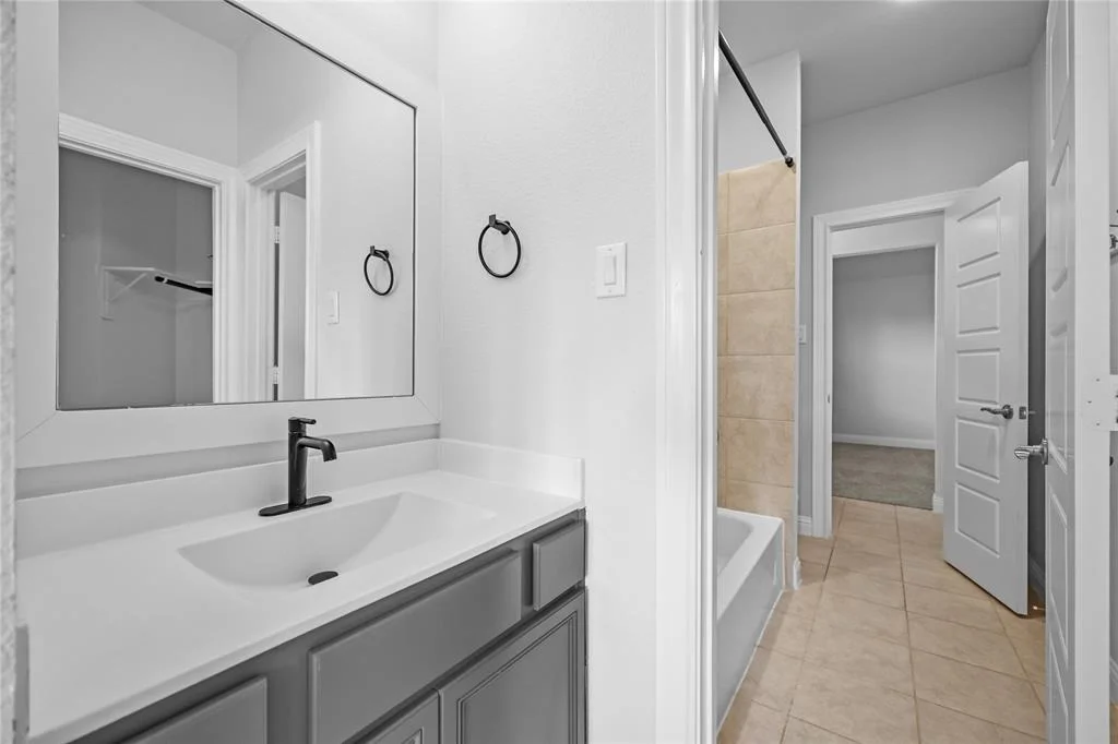 Photo of 4325 Victoria Pine Drive
