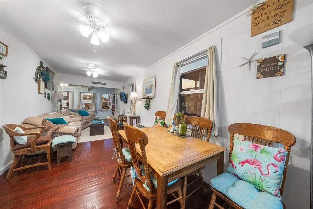 Photo of 385 Beachfront Drive