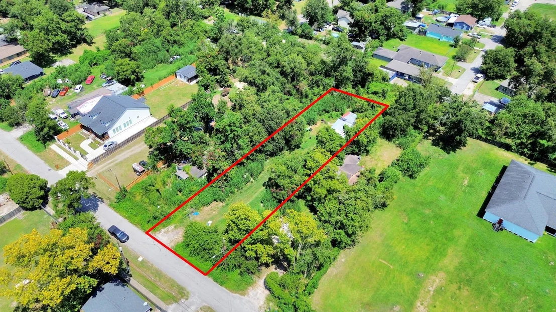 Photo of 8124 Lavender Street