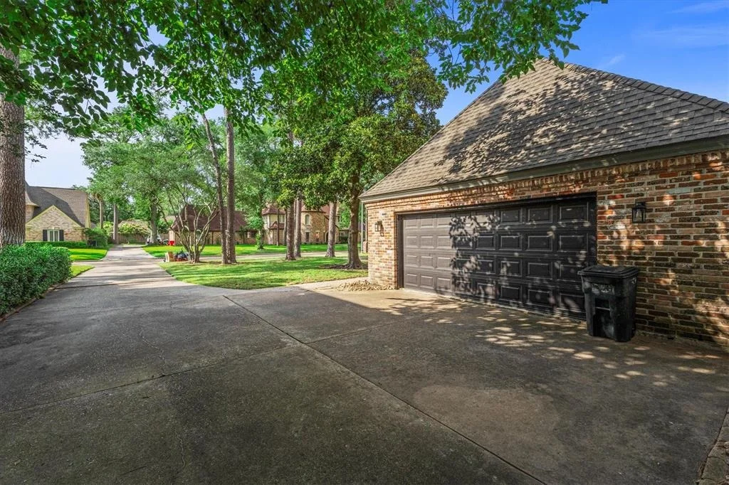 Photo of 5523 Theall Road
