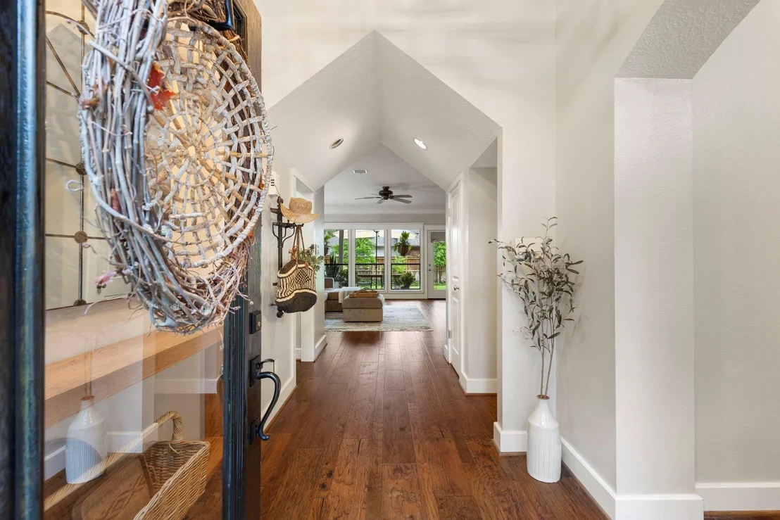 Photo of 6 Robin Springs Place