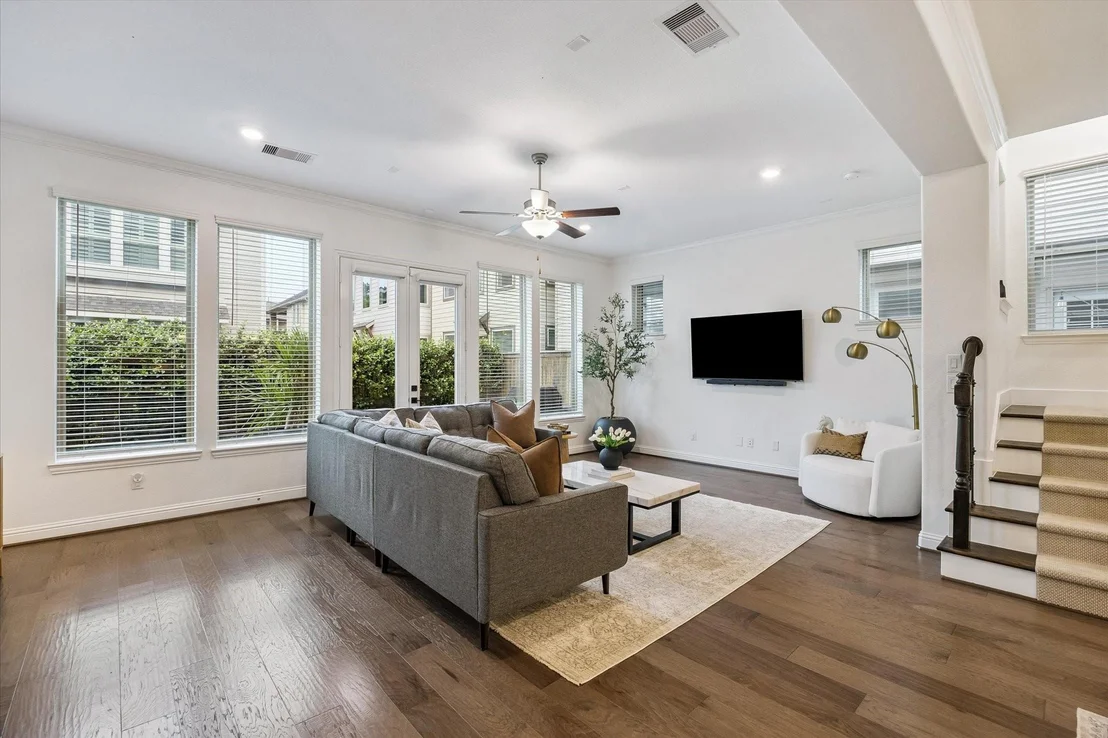 Photo of 3614 Golf Drive