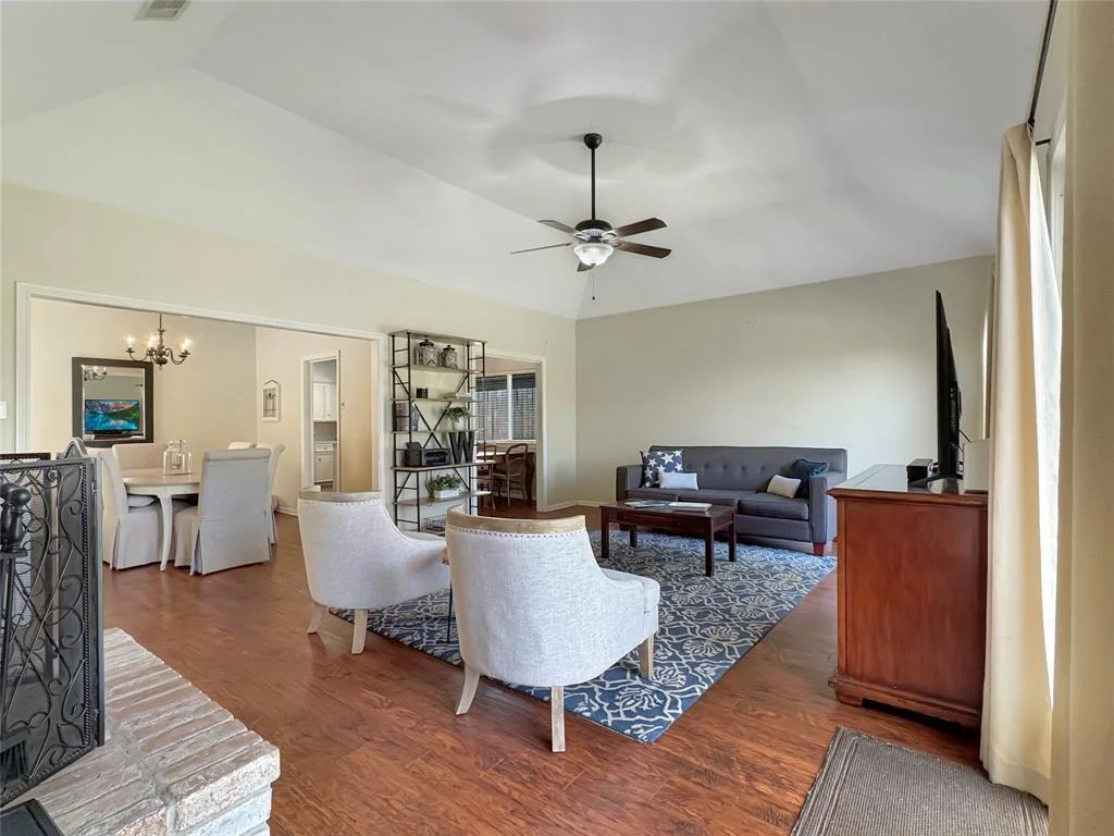 Photo of 10922 Lasso Lane