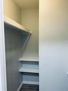 Photo of 2501 Gulf Freeway Unit 5 A