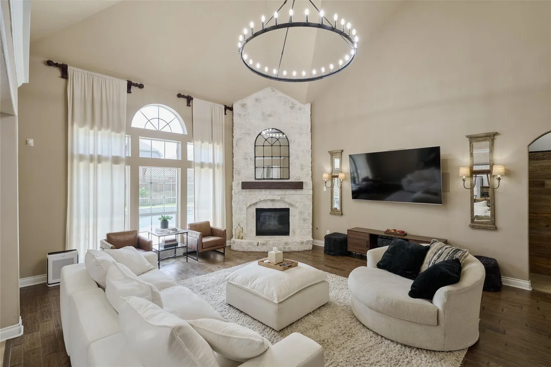 Photo of 25207 Pineglen Terrace Drive