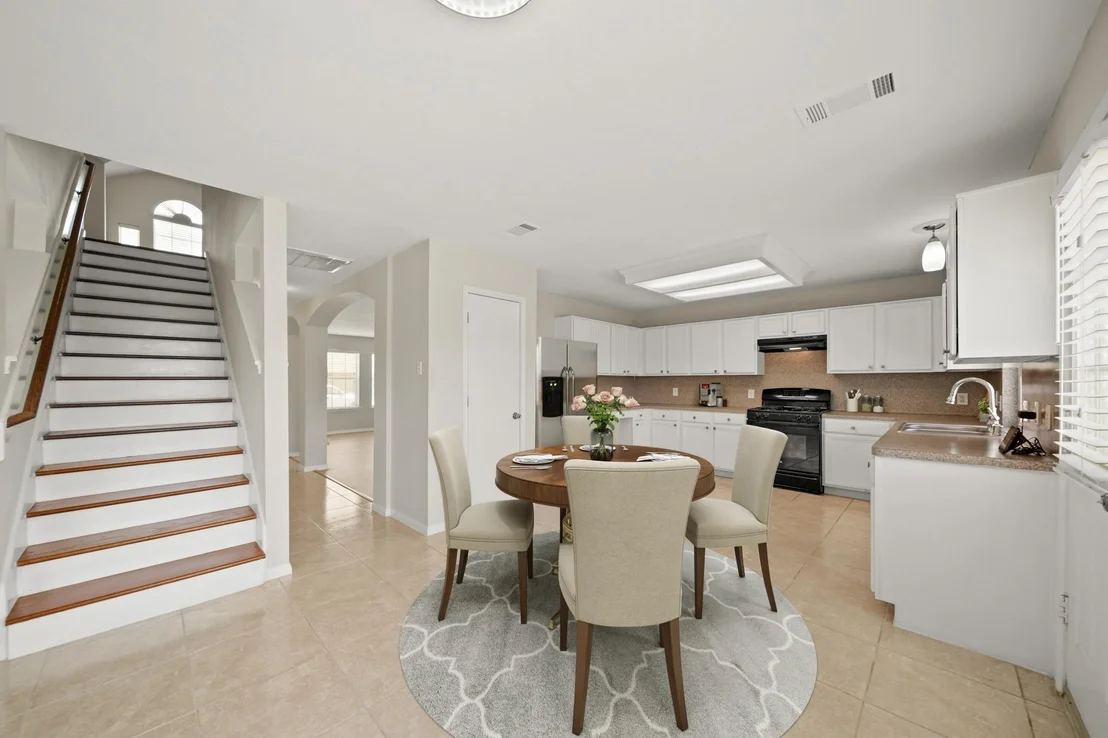 Photo of 8119 Solara Bend
