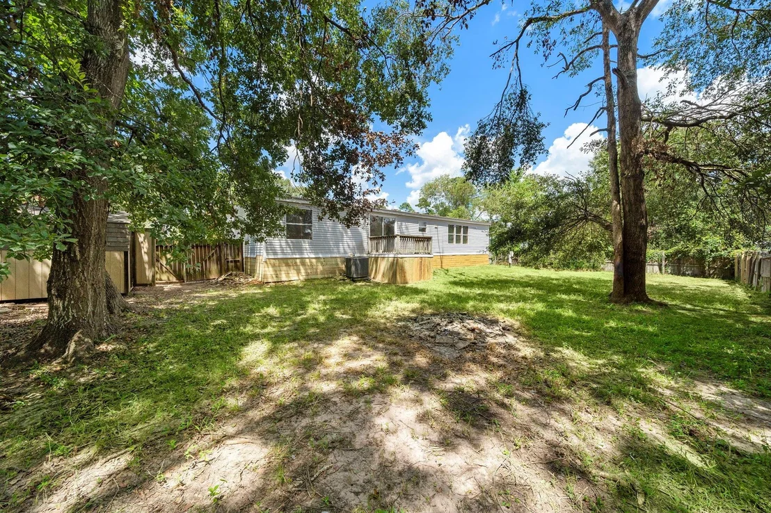 Photo of 16482 Pisces Road