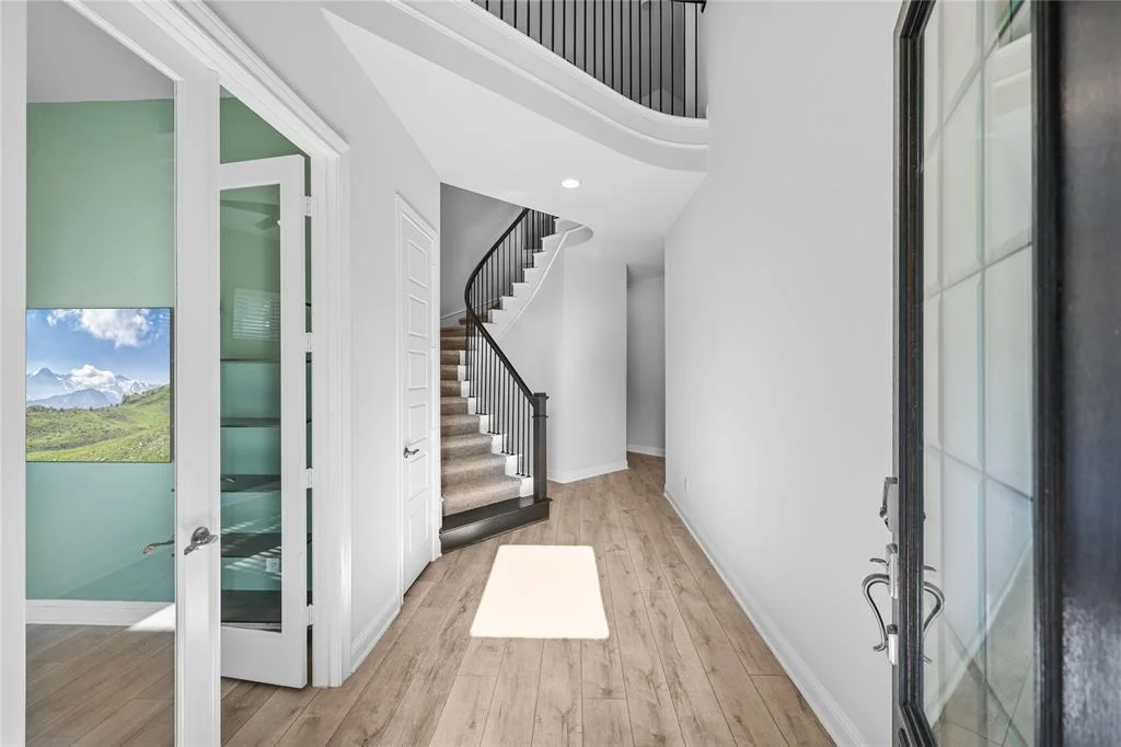Photo of 4325 Victoria Pine Drive