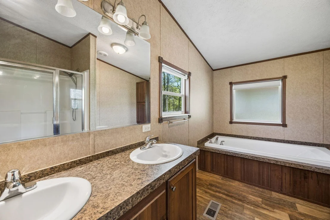 Photo of 10754 Lake Shore Drive