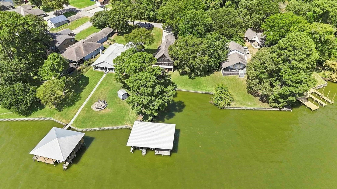 Photo of 199 Lake Drive