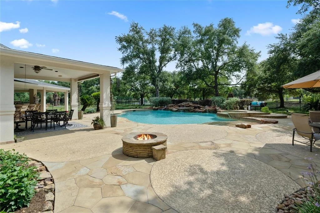 Photo of 9611 Stonebridge Place