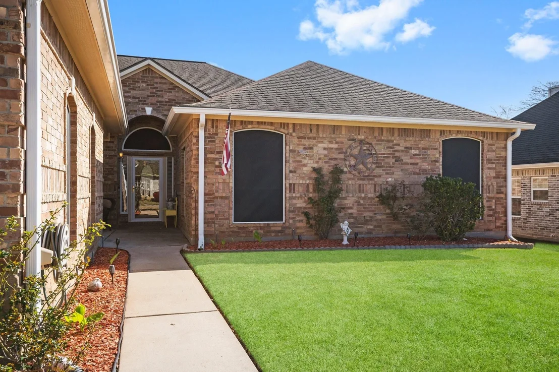 Photo of 9292 Deepwater Drive