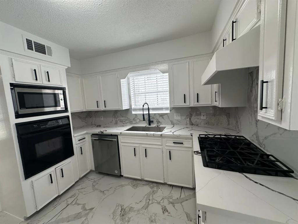 Photo of 14031 Cleobrook Drive