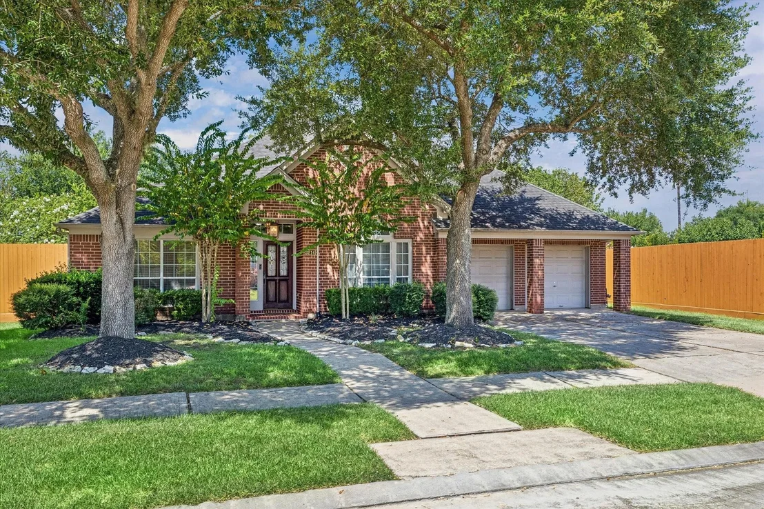 Photo of 3214 Waters Edge Drive