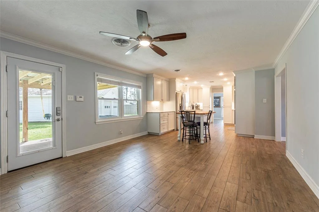 Photo of 1050 Royal Oak Drive