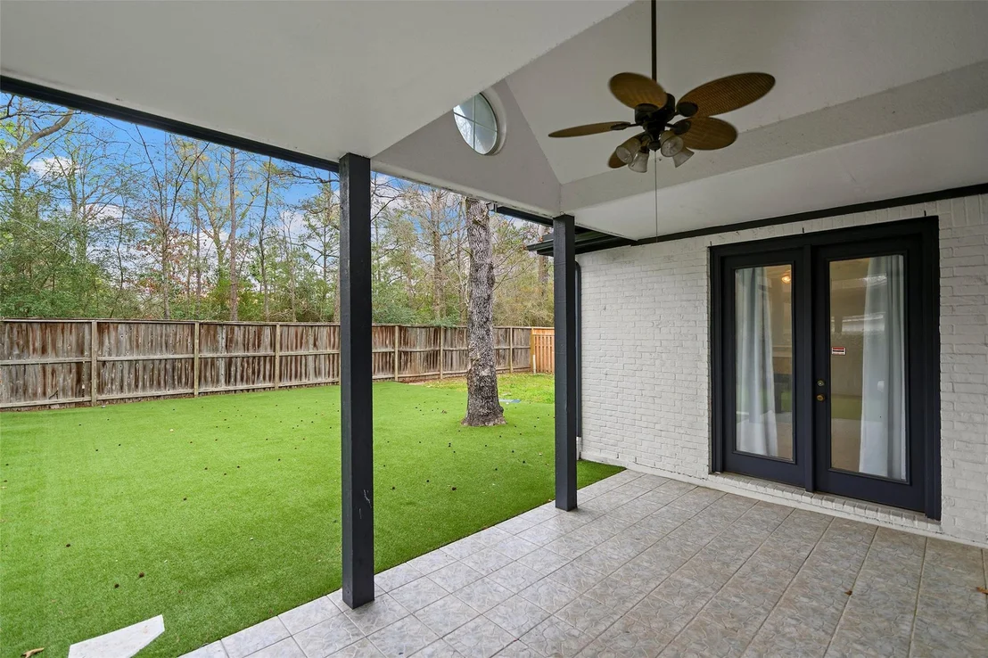 Photo of 98 E Beckonvale Circle