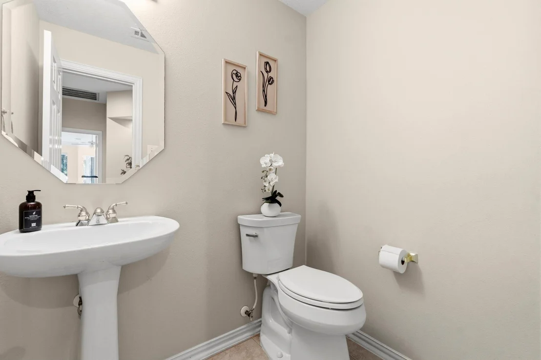Photo of 139 E Mirror Ridge Circle